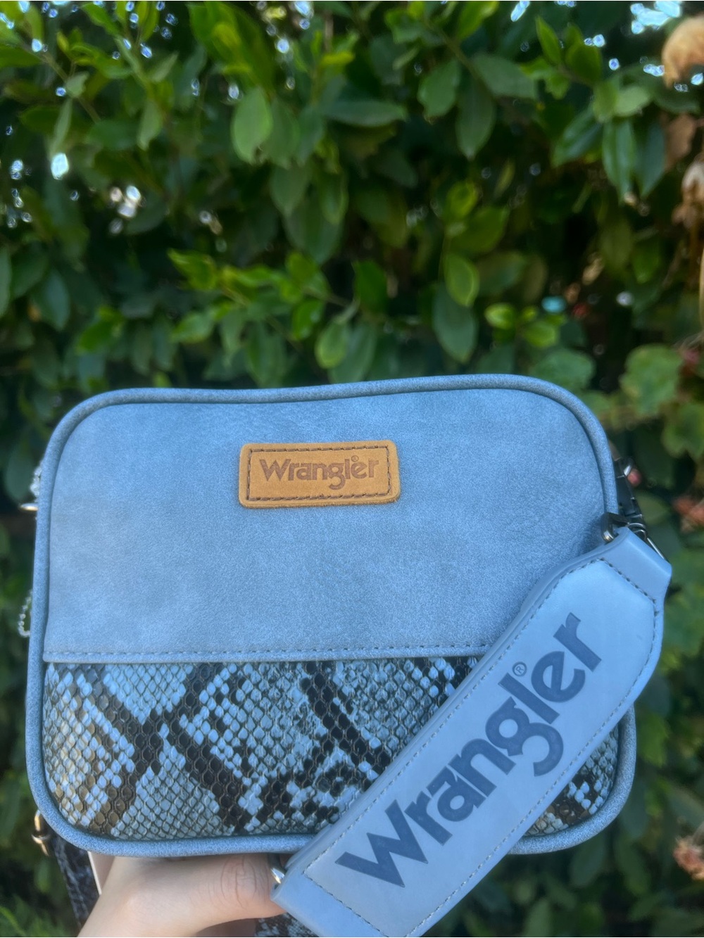 NWT Wrangler Blue Snakeskin Western Crossbody Bag Purse